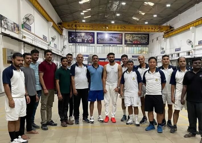 Raj Kishor — Chief Trainer at Lite Weight Fitness, with his training team